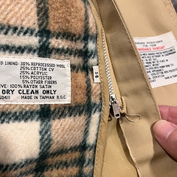 Vintage Women’s Timeless Classic Trench Coat Tan Plaid Removable Lining Size 14 - Picture 4 of 10